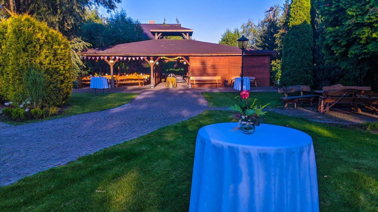 Hotel Kuznia Napoleonska Teresin Екстериор снимка