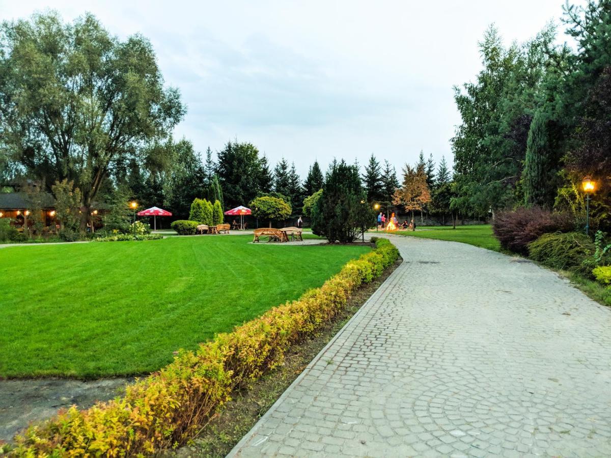 Hotel Kuznia Napoleonska Teresin Екстериор снимка