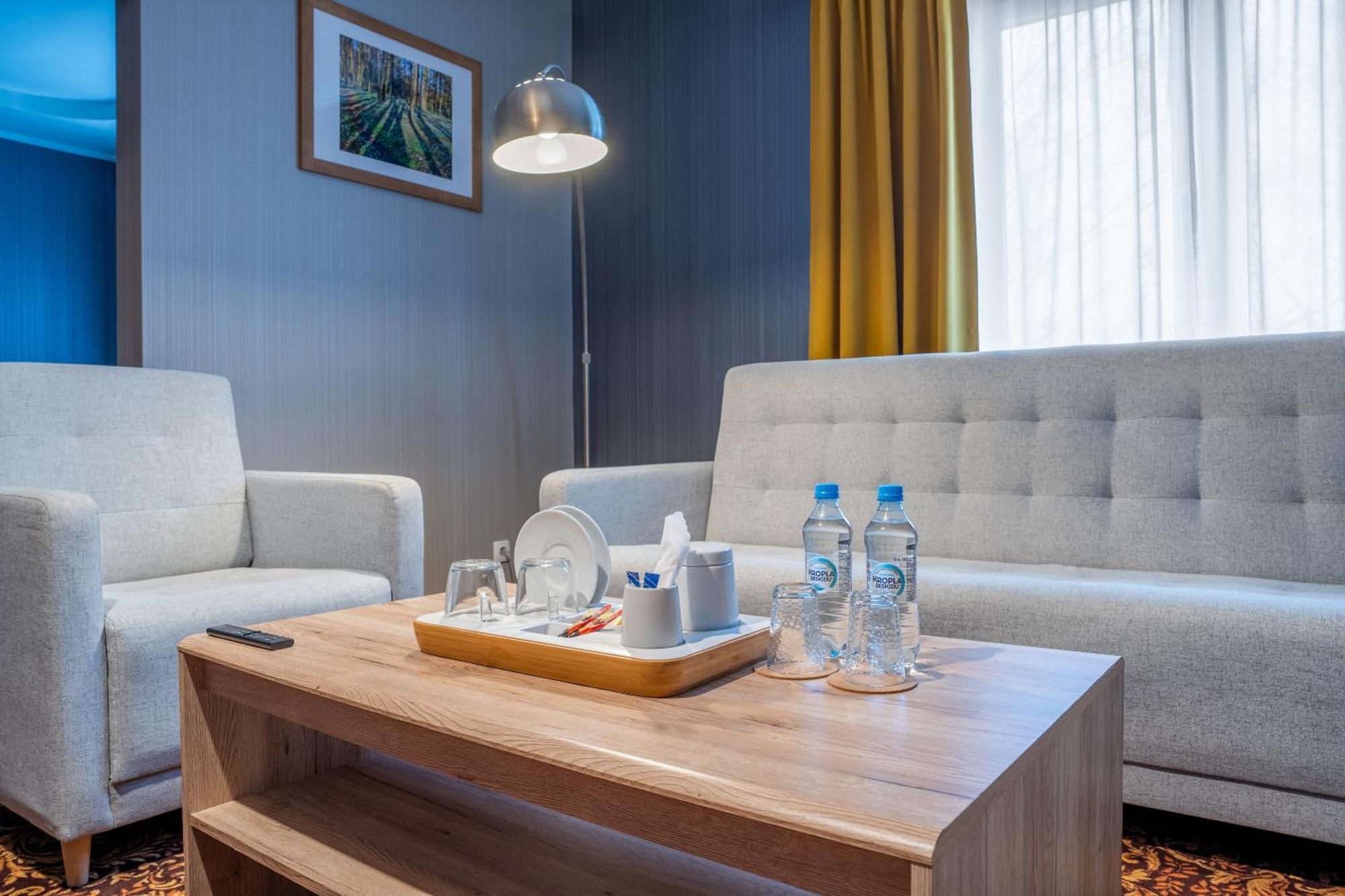 Hotel Kuznia Napoleonska Teresin Екстериор снимка